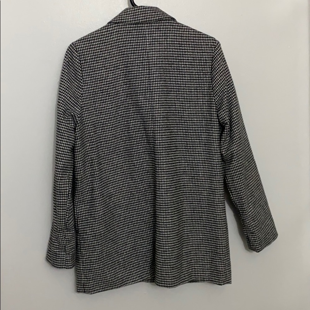 Long blazer 🤍 - Picture 4 of 4